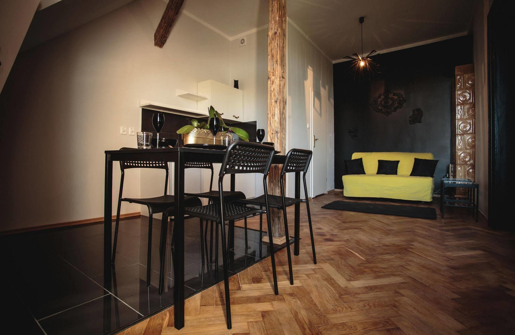 Boutique Apartments - City Center - The Main Market Square Kraków Zewnętrze zdjęcie